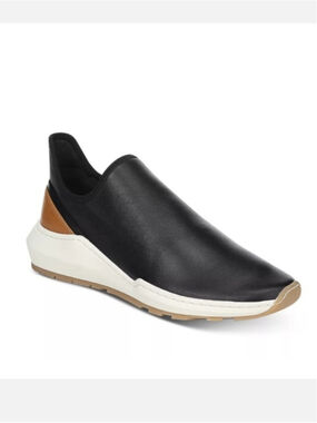 Vince Marlon Slip On Sneakers Black Leather Minimalist Comfort Shoes Size 9.5